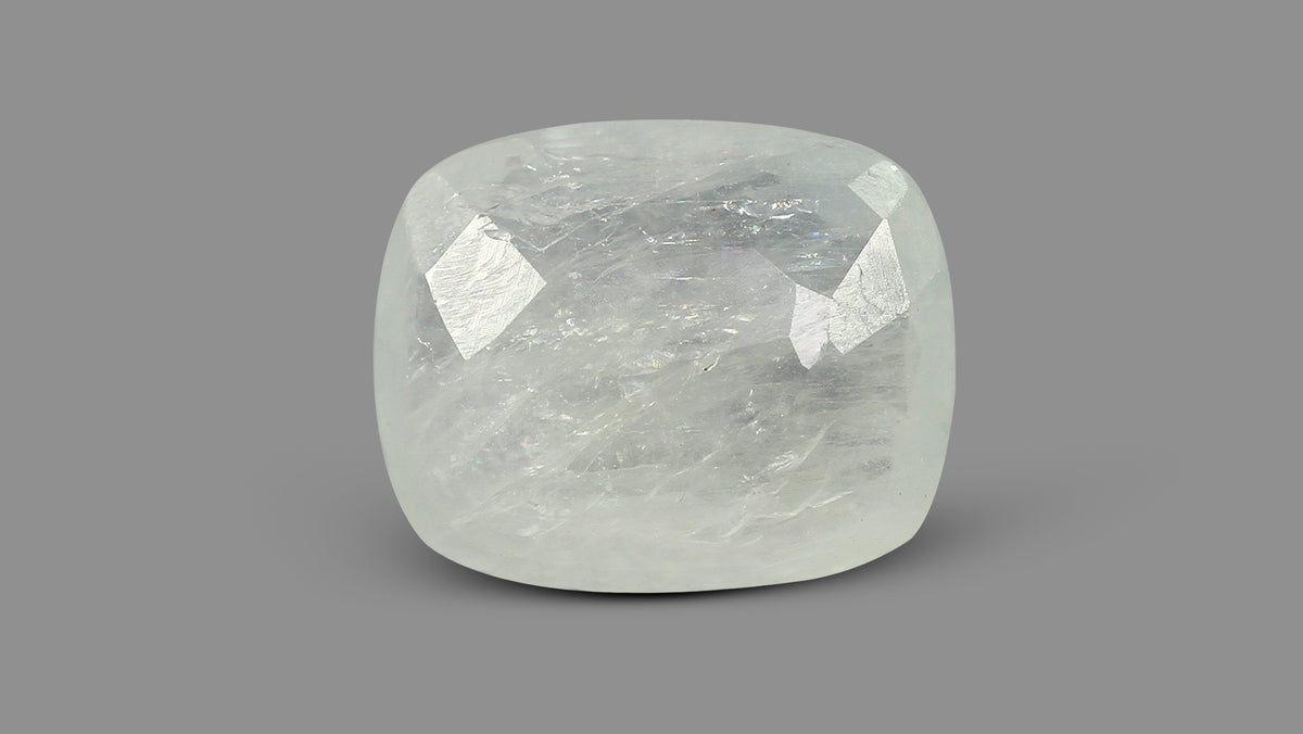 Natural Blue Sapphire 7.55 Carats / 8.3 Ratti