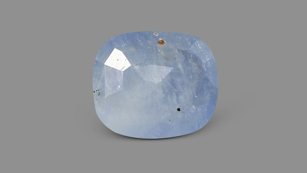 Natural Blue Sapphire 5.28 Carats / 5.8 Ratti