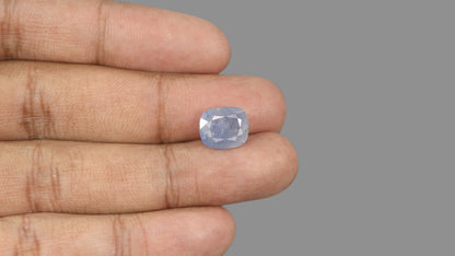Natural Blue Sapphire 5.28 Carats / 5.8 Ratti