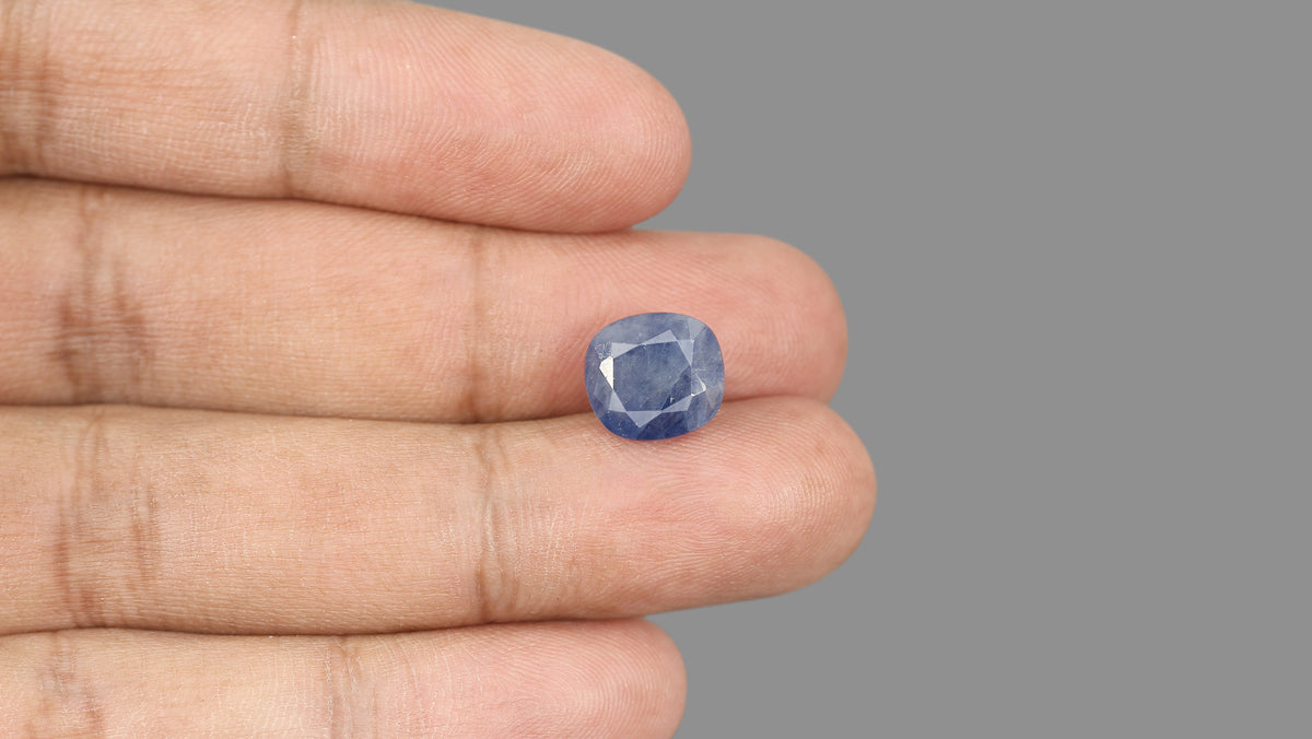Natural Blue Sapphire 7.45 Carats / 8.19 Ratti