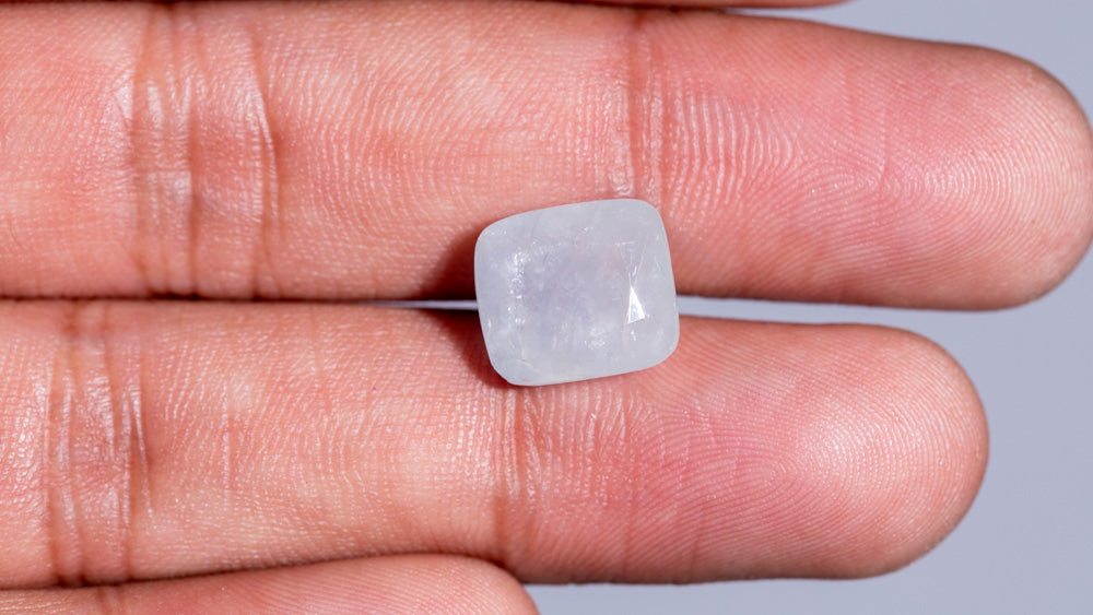 Natural Blue Sapphire 9.87 Carats / 10.85 Ratti