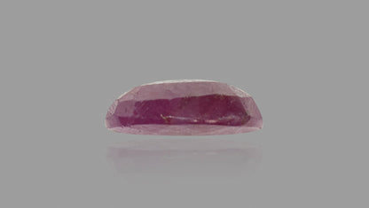 African Ruby (Manik) 5.04 Carats / 5.54 Ratti