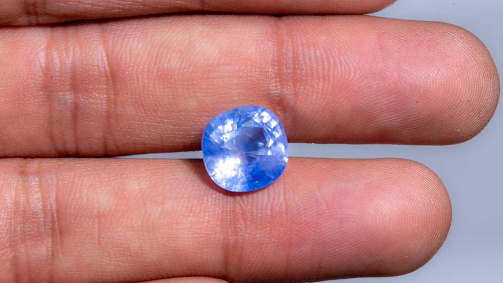 Kashmir Blue Sapphire (Neelam) 6.70 Carats / 7.36 Ratti