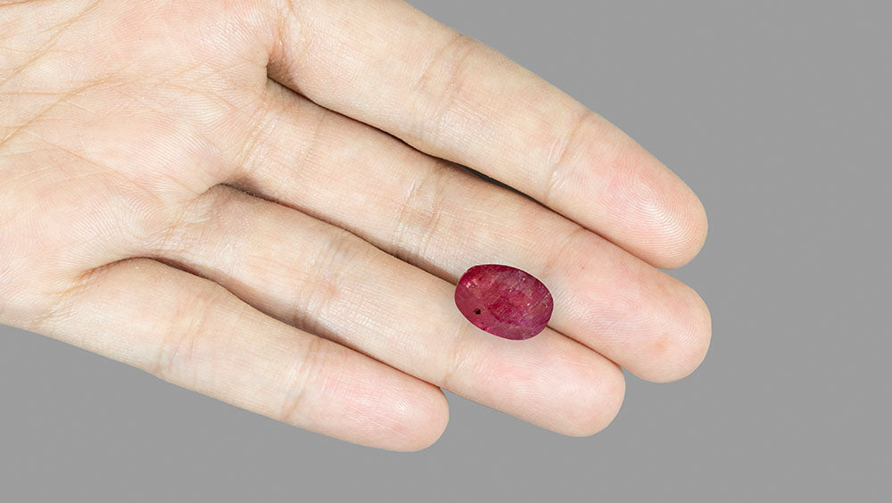 Burmese Ruby (Manik) 5.83 Carats / 6.41 Ratti