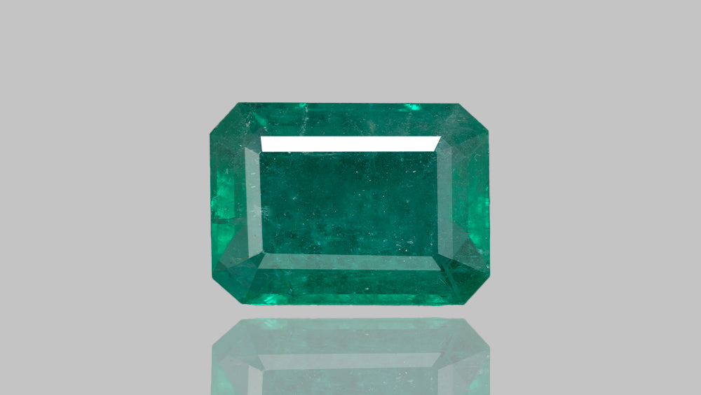 Zambian Emerald (Panna) 4.65 Carats / 5.11 Ratti
