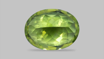 Natural Peridot 6.14 Carats / 6.75 Ratti