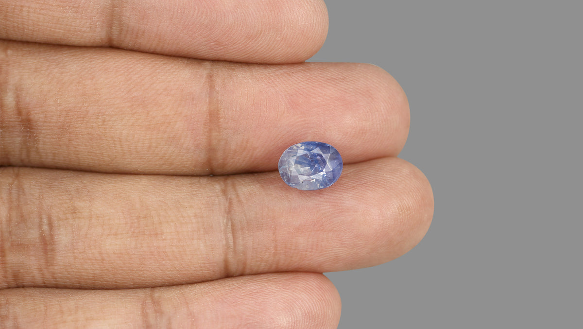 Kashmir Blue Sapphire 4.45 Carats / 4.89 Ratti