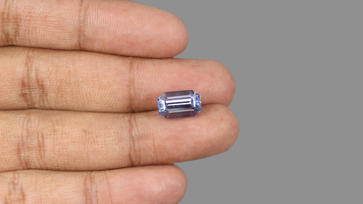 Natural Blue Sapphire 7.50 Carats / 8.24 Ratti