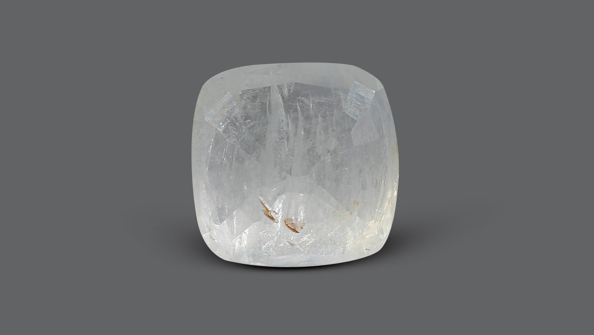 Natural Blue Sapphire 5.23 Carats / 5.75 Ratti