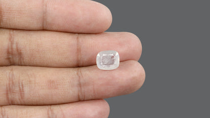 Natural Blue Sapphire 4.87 Carats / 5.35 Ratti