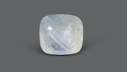 Natural Blue Sapphire 4.40 Carats / 4.84 Ratti