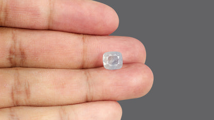 Natural Blue Sapphire 4.40 Carats / 4.84 Ratti