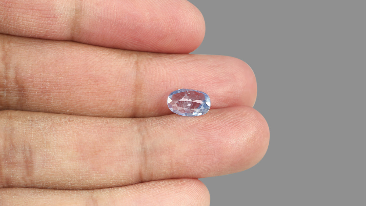 Natural Blue Sapphire 2.75 Carats / 3.02 Ratti
