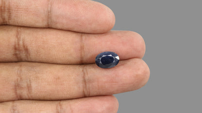 Natural Blue Sapphire 4.71 Carats / 5.18 Ratti