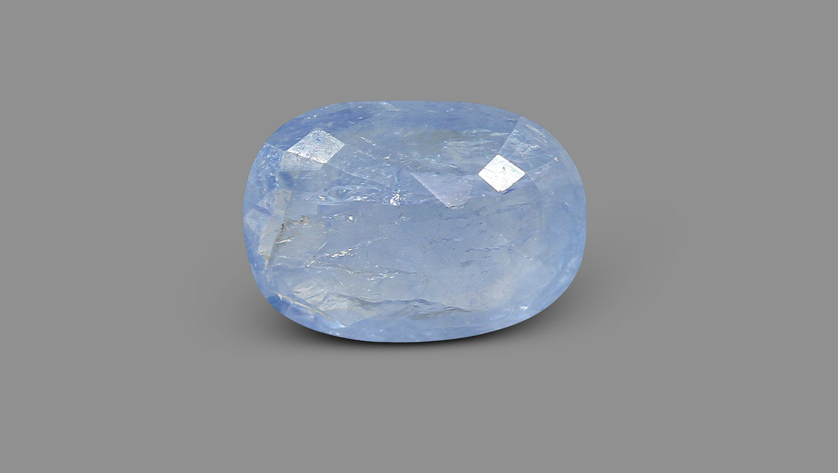 Natural Blue Sapphire 4.87 Carats / 5.35 Ratti