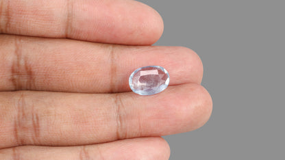 Natural Blue Sapphire 4.57 Carats / 5.02 Ratti