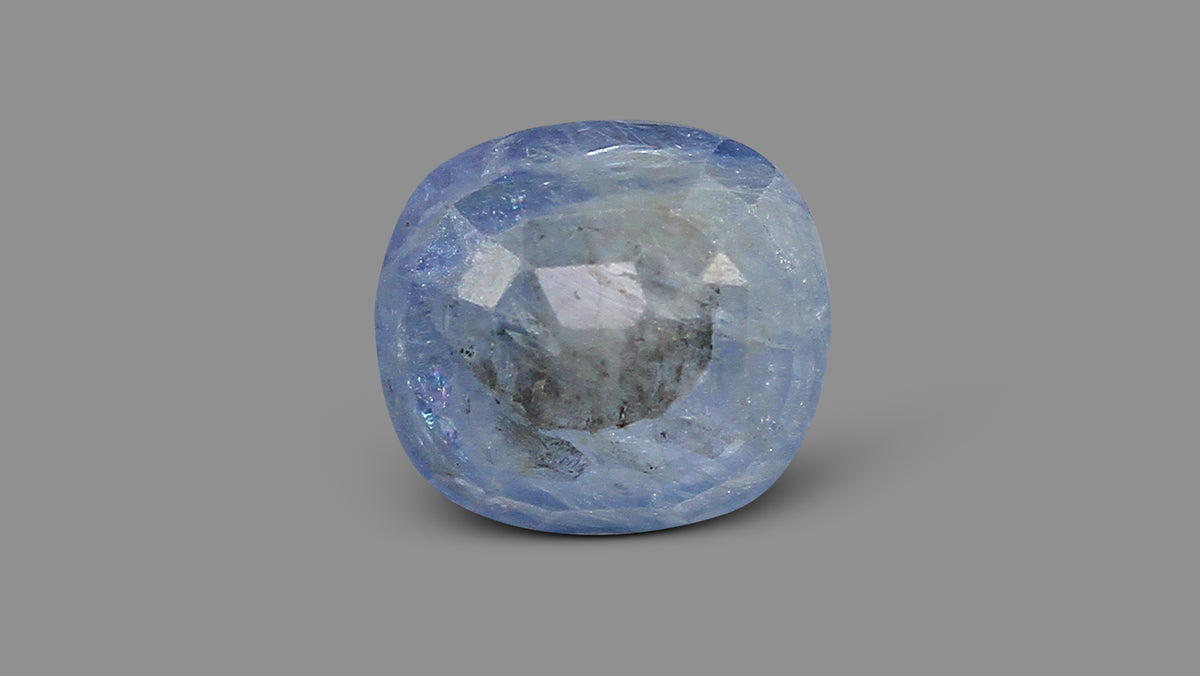 Natural Blue Sapphire 6.13 Carats / 6.74 Ratti