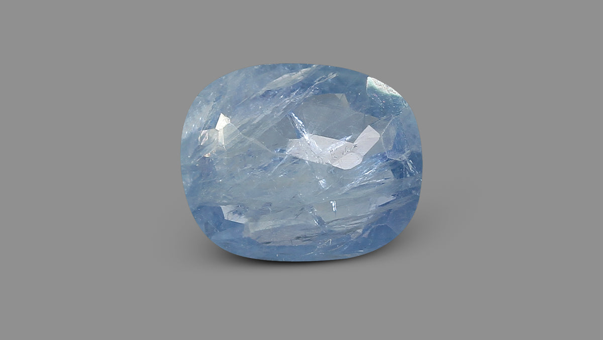Natural Blue Sapphire 3.63 Carats / 3.99 Ratti