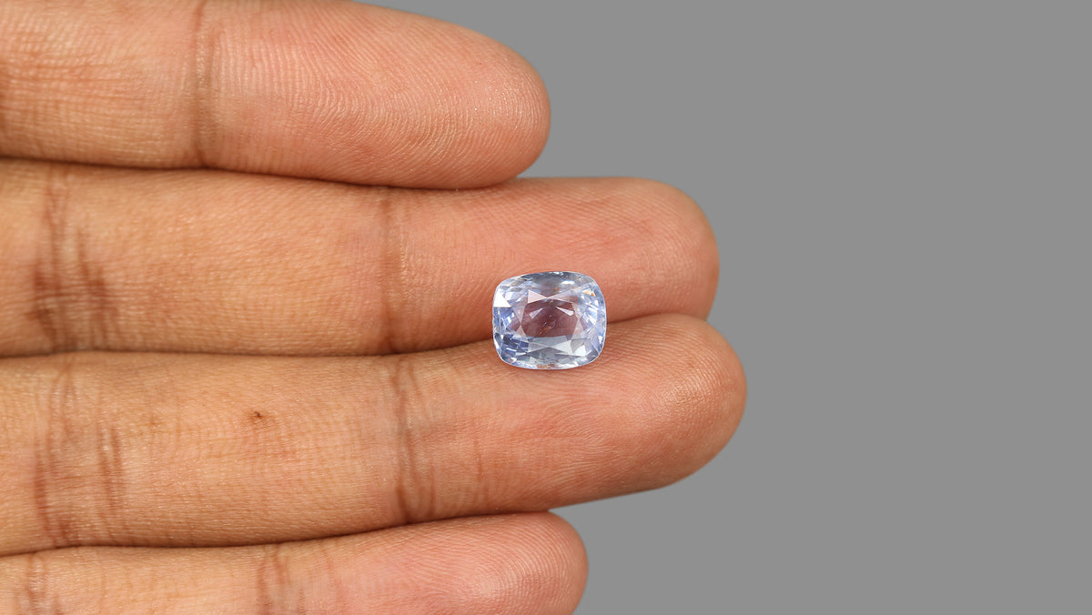 Natural Blue Sapphire 6.42 Carats / 7.05 Ratti