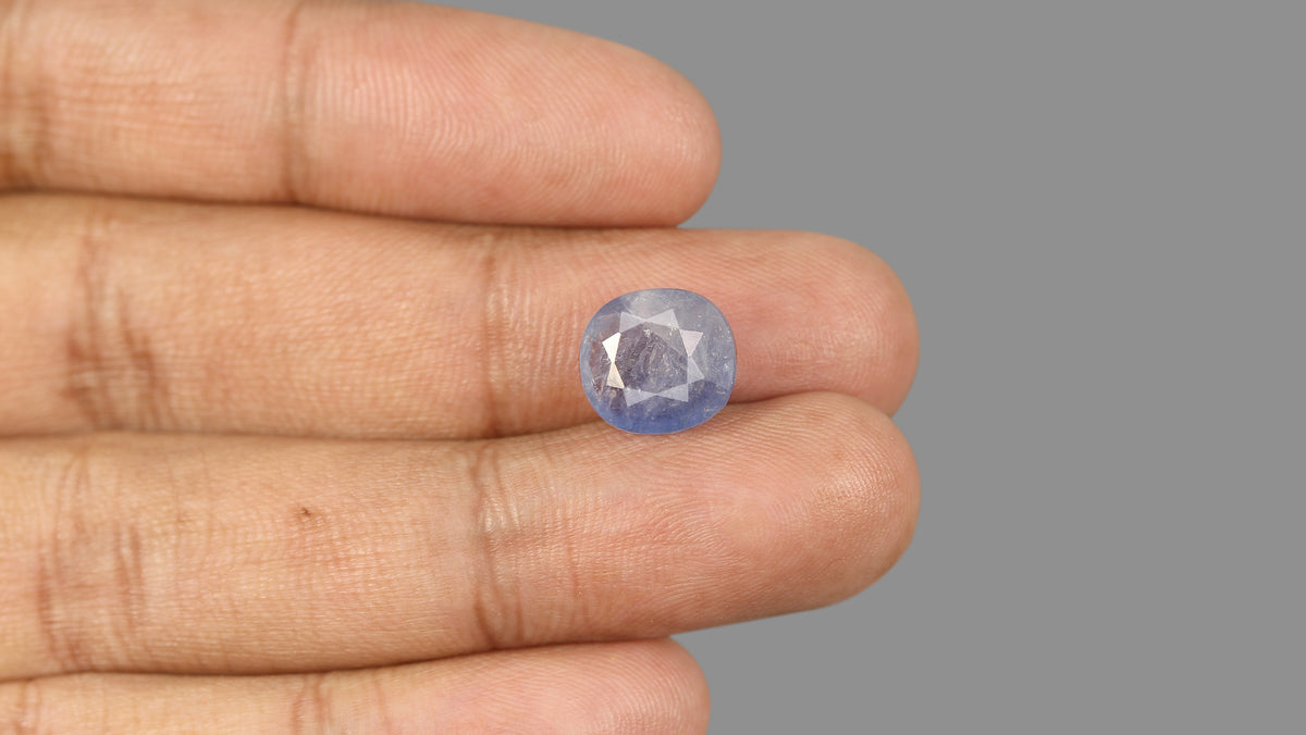 Natural Blue Sapphire 6.63 Carats / 7.29 Ratti