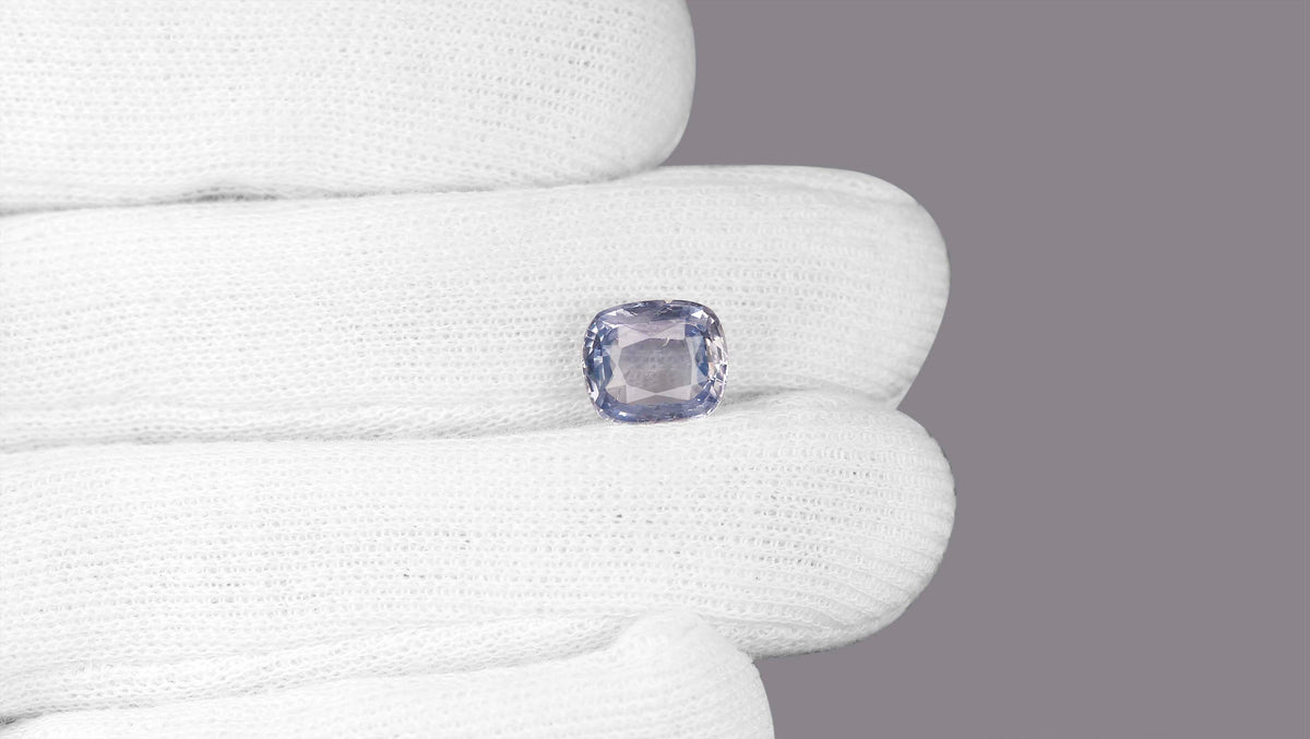 Natural Blue Sapphire 5.38 Carats / 5.91 Ratti