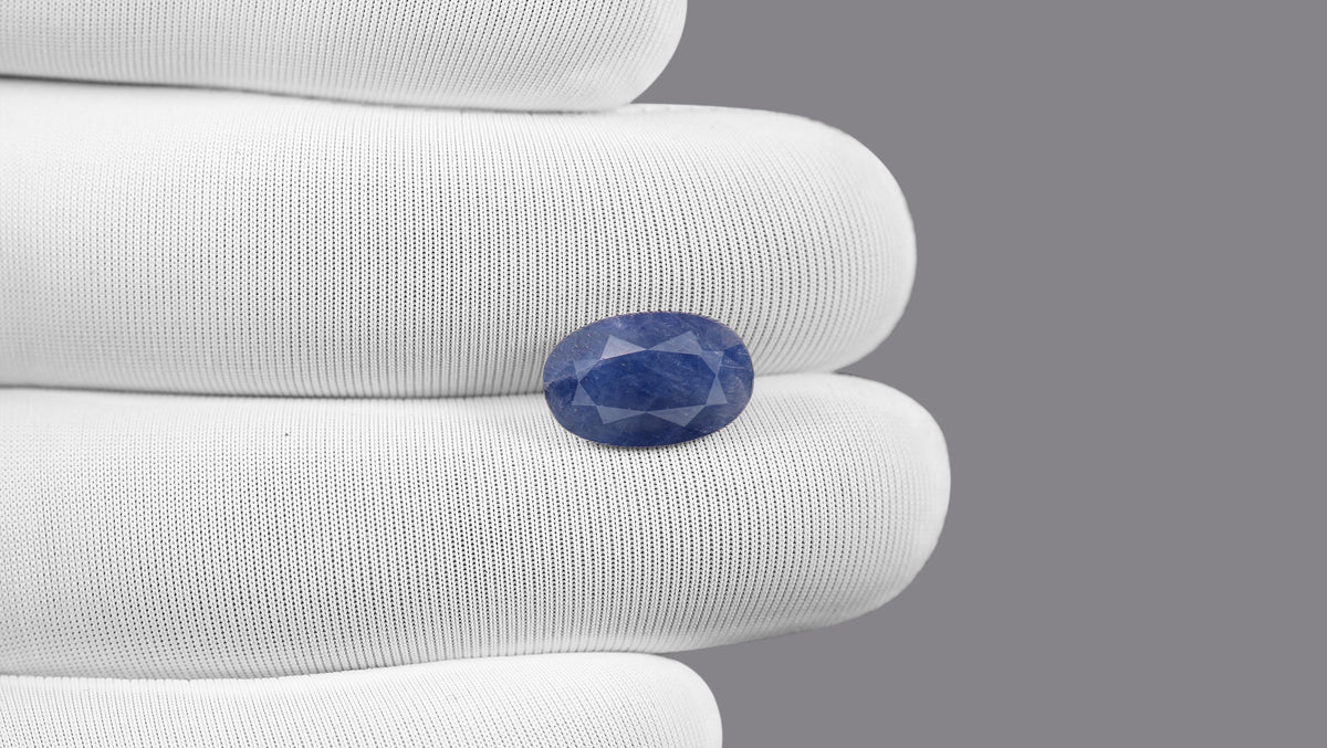 Natural Blue Sapphire 5.89 Carats / 6.37 Ratti