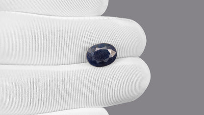 Natural Blue Sapphire 4.60 Carats / 5.05 Ratti