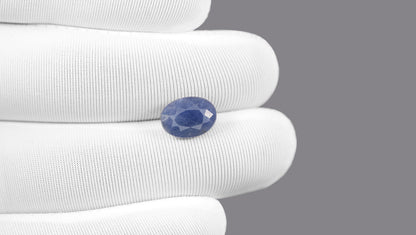 Natural Blue Sapphire 5.09 Carats / 5.59 Ratti