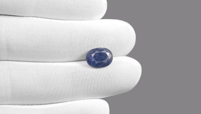 Natural Blue Sapphire 4.95 Carats / 5.44 Ratti
