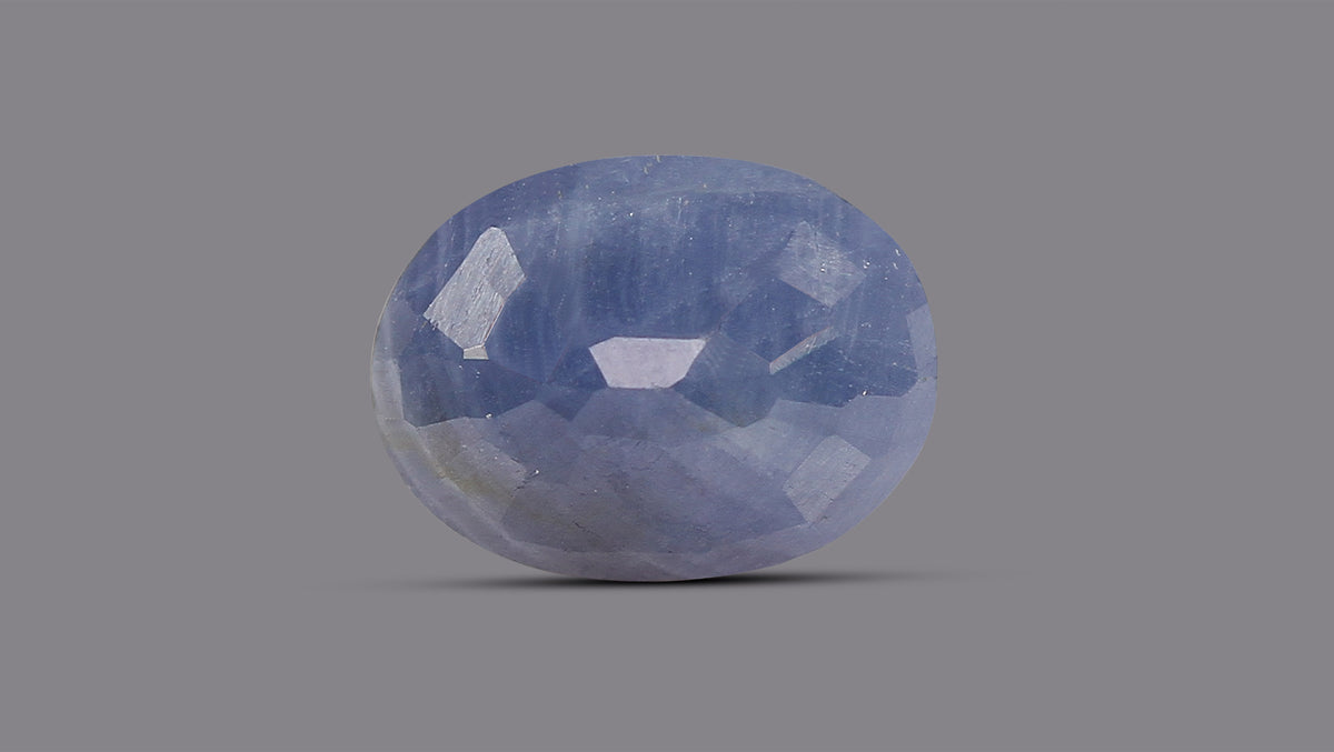 Natural Blue Sapphire 5.04 Carats / 5.54 Ratti