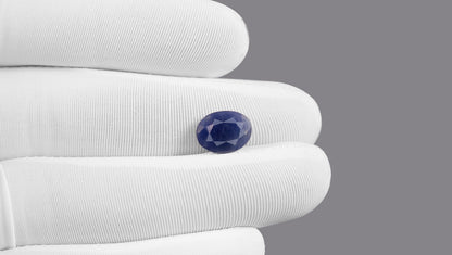 Natural Blue Sapphire 4.63 Carats / 5.09 Ratti
