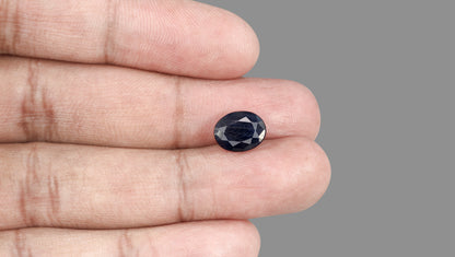 Natural Blue Sapphire 4.24 Carats / 4.66 Ratti