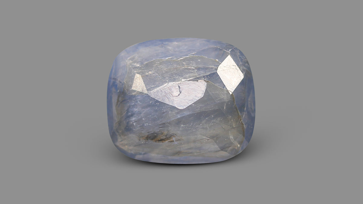 Natural Blue Sapphire 6.35 Carats / 6.98 Ratti