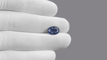 Natural Blue Sapphire 4.21 Carats / 4.63 Ratti