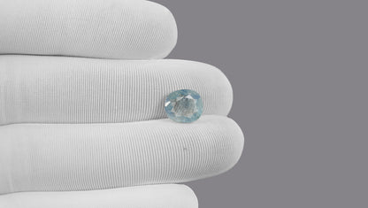 Natural Blue Sapphire 4.60 Carats / 5.05 Ratti
