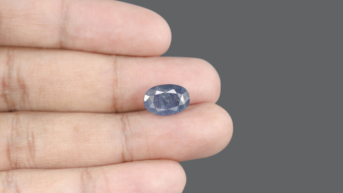 Natural Blue Sapphire 6.66 Carats / 7.32 Ratti