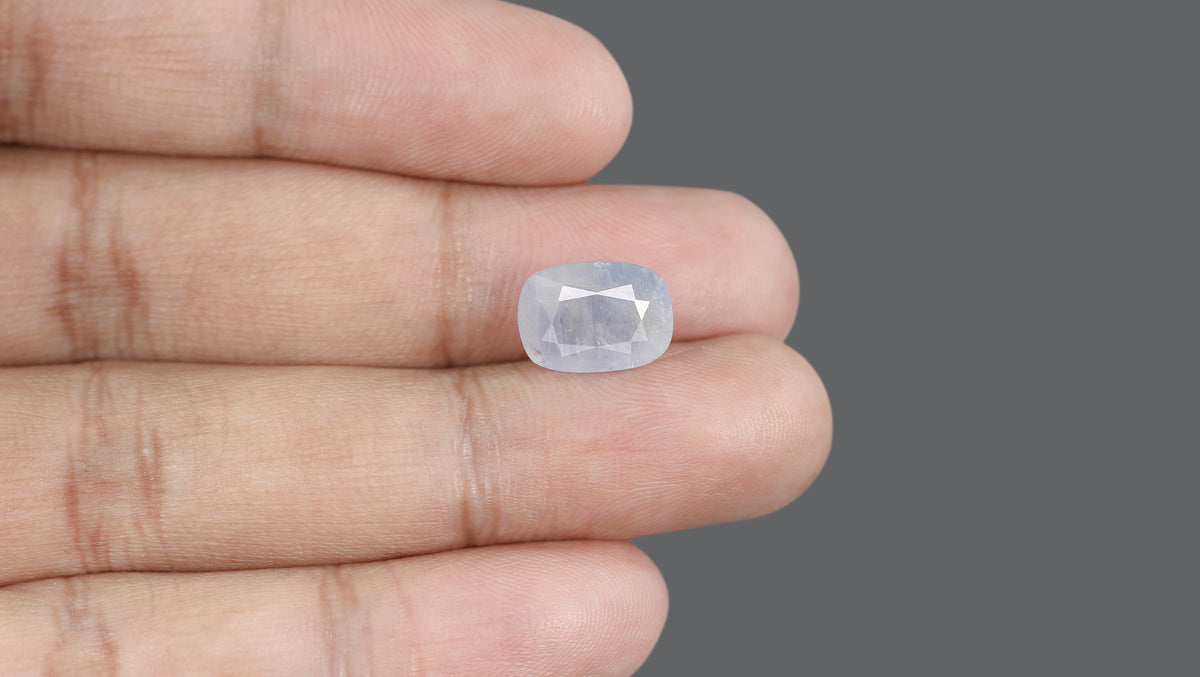 Natural Blue Sapphire 6.77 Carats / 7.44 Ratti