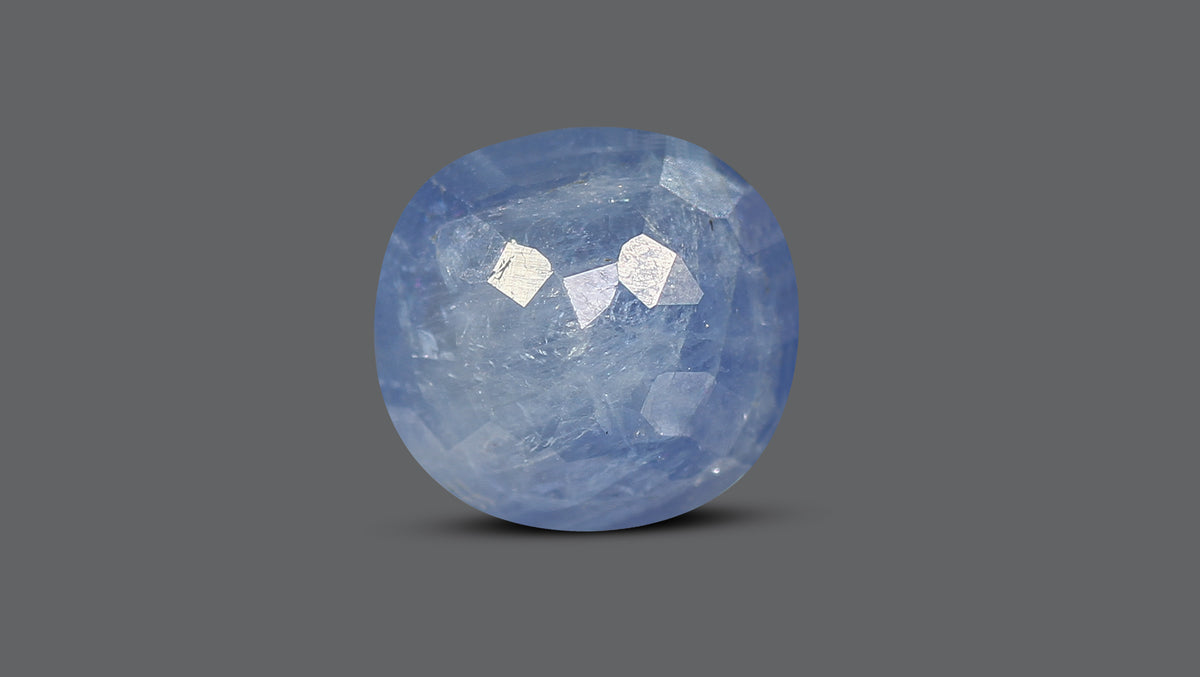 Natural Blue Sapphire 5.19 Carats / 5.7 Ratti