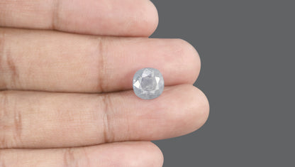 Natural Blue Sapphire 4.92 Carats / 5.41 Ratti