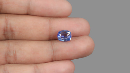 Natural Blue Sapphire 5.85 Carats / 6.43 Ratti
