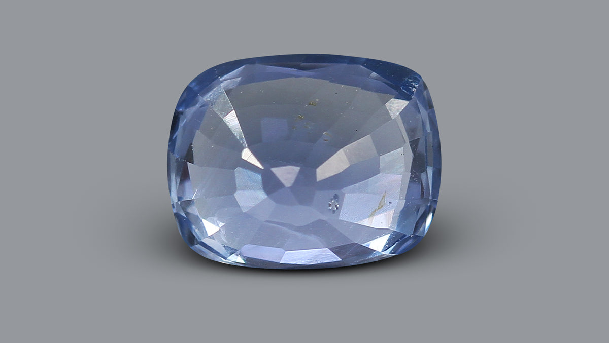 Natural Blue Sapphire 6.10 Carats / 6.7 Ratti