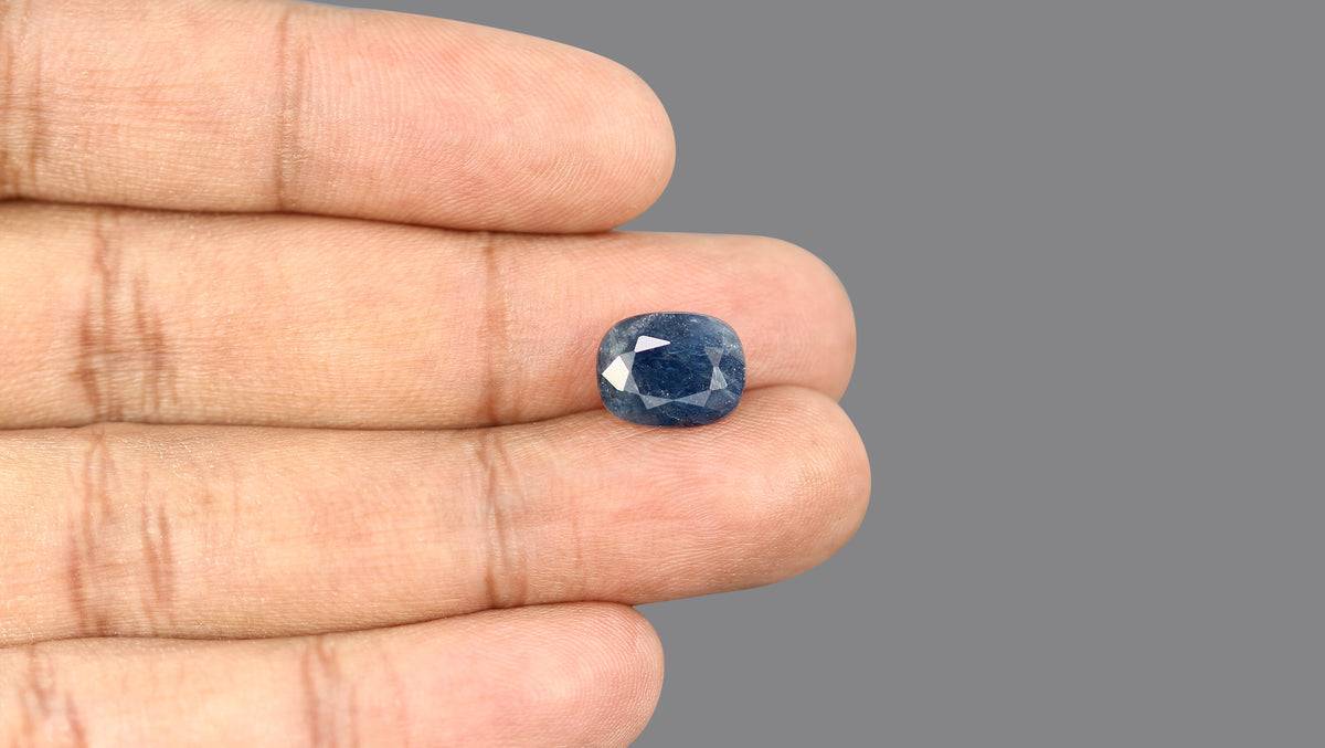 Natural Blue Sapphire 6.52 Carats / 7.16 Ratti