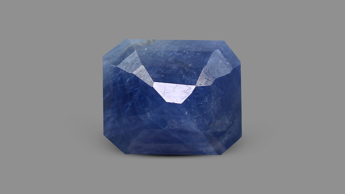 Natural Blue Sapphire 8.09 Carats / 8.89 Ratti
