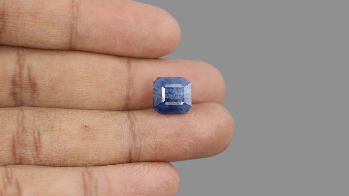 Natural Blue Sapphire 8.91 Carats / 9.79 Ratti