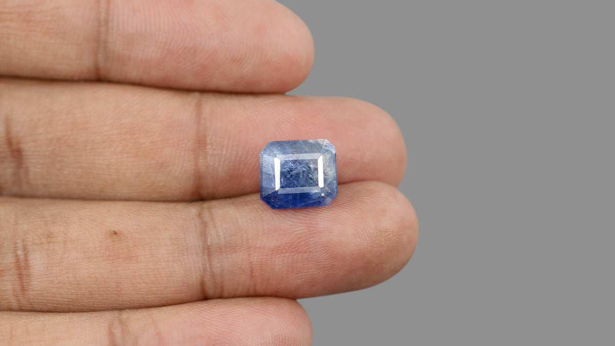 Natural Blue Sapphire 9.21 Carats / 10.23 Ratti