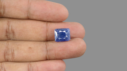 Natural Blue Sapphire 7.44 Carats / 8.18 Ratti