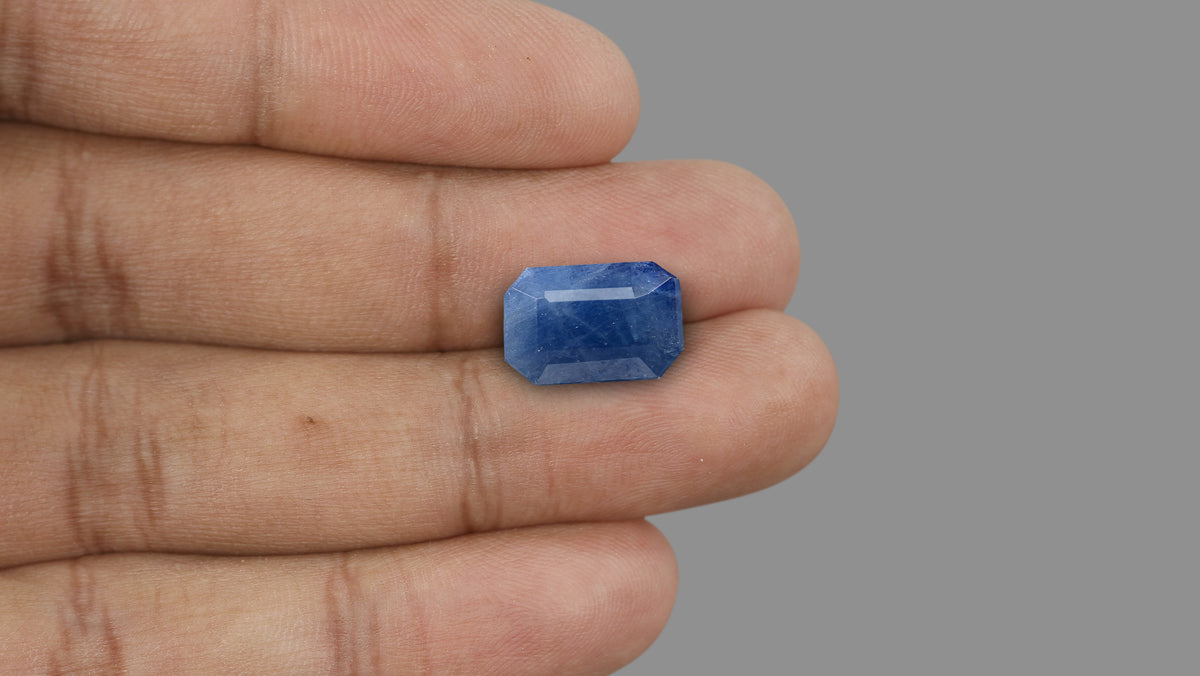 Natural Blue Sapphire 10.15 Carats / 11.15 Ratti