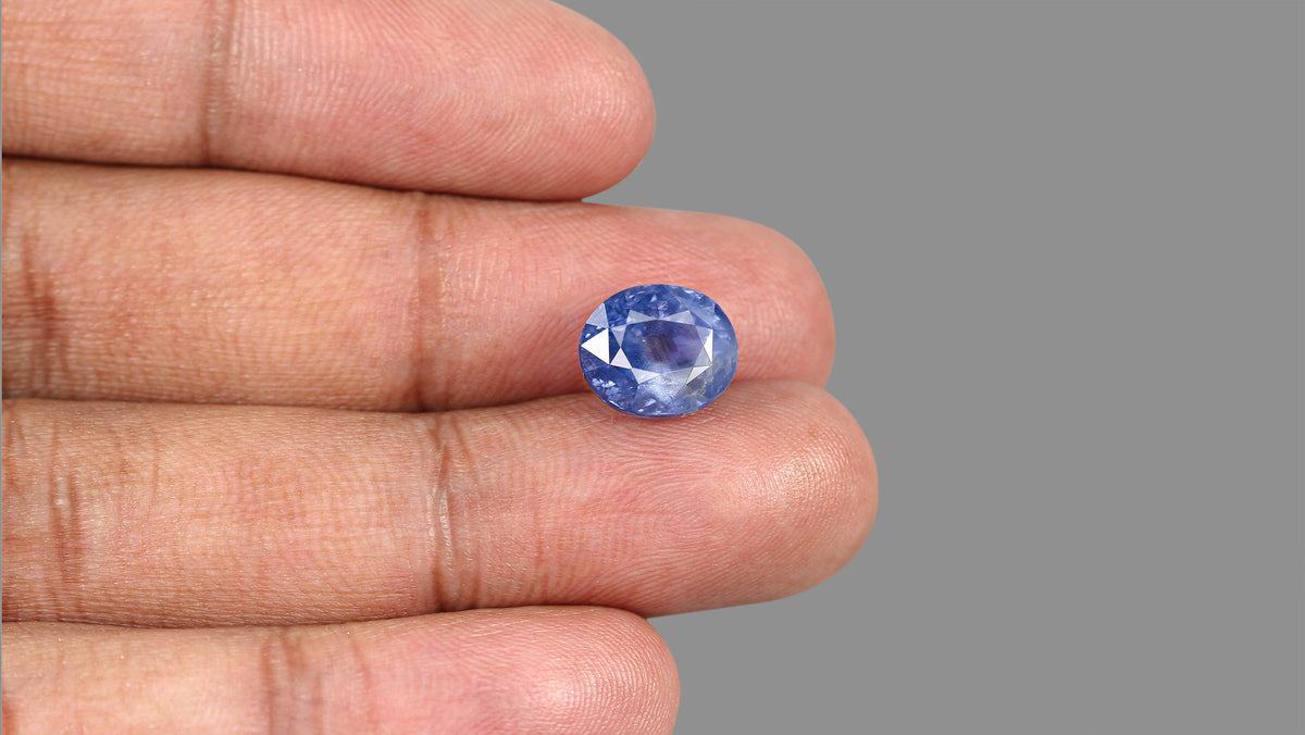 Natural Blue Sapphire 8.72 Carats / 9.58 Ratti