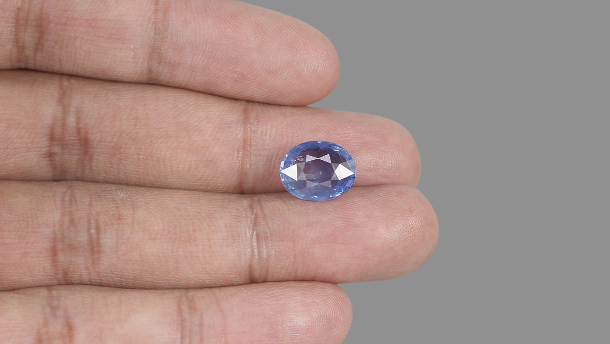 Natural Blue Sapphire 7.45 Carats / 8.19 Ratti