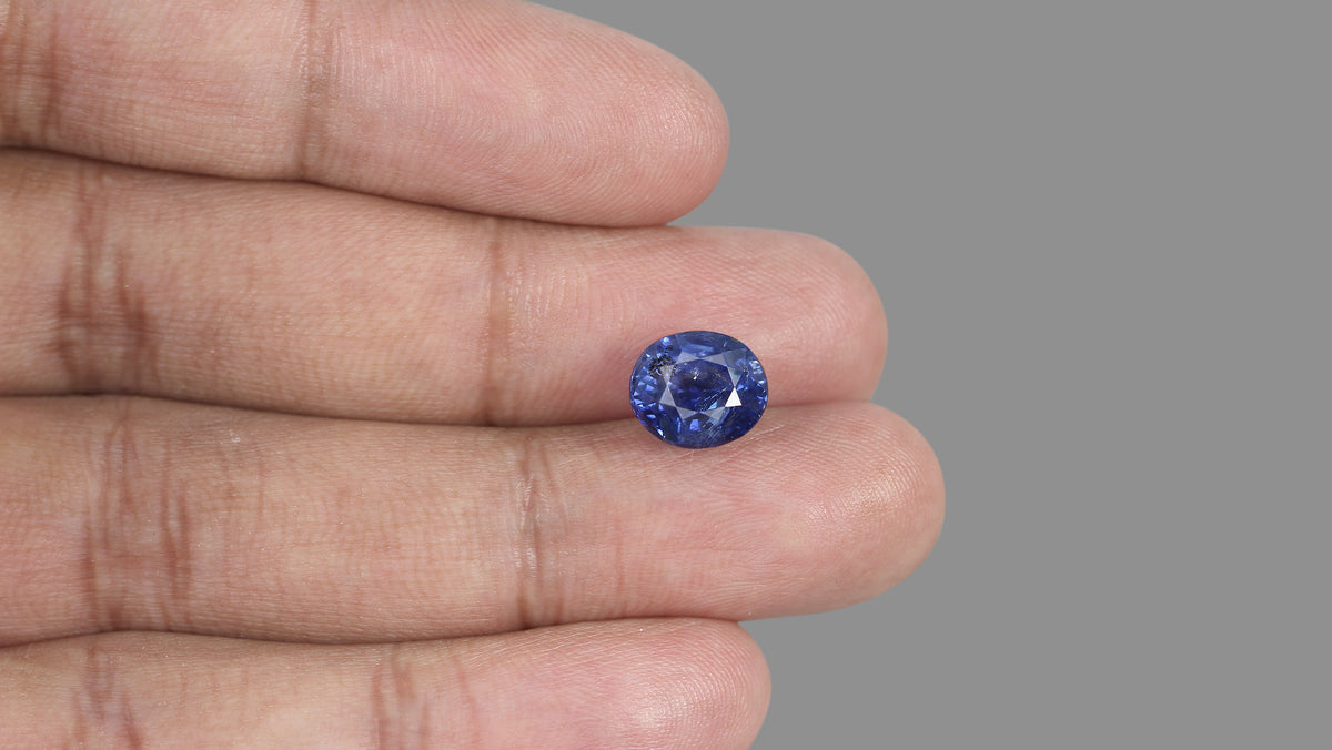 Natural Blue Sapphire 7.52 Carats / 8.26 Ratti